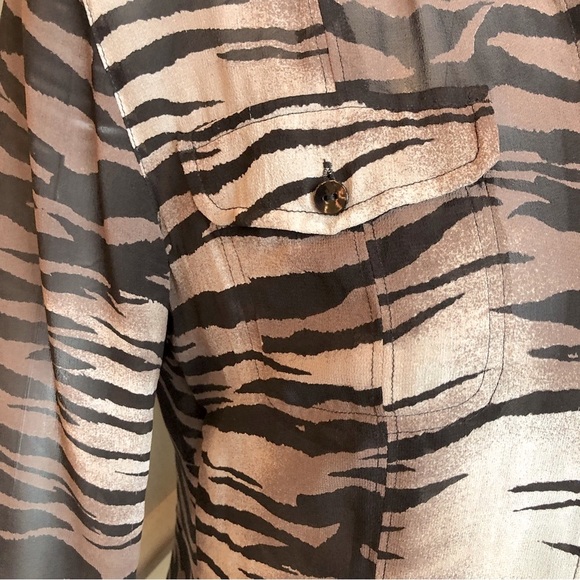 CHICO’S STRIKING TIGER STRIPE BUTTON DOWN SHIRT 6-8 - Picture 13 of 13